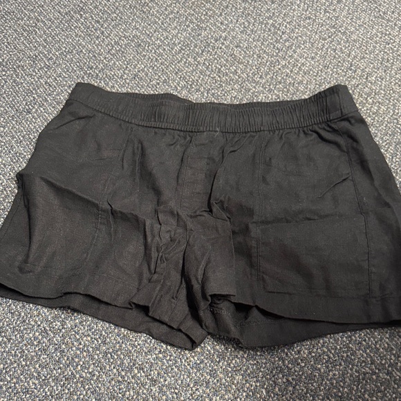 Old navy shorts L // 071607 - Picture 1 of 2